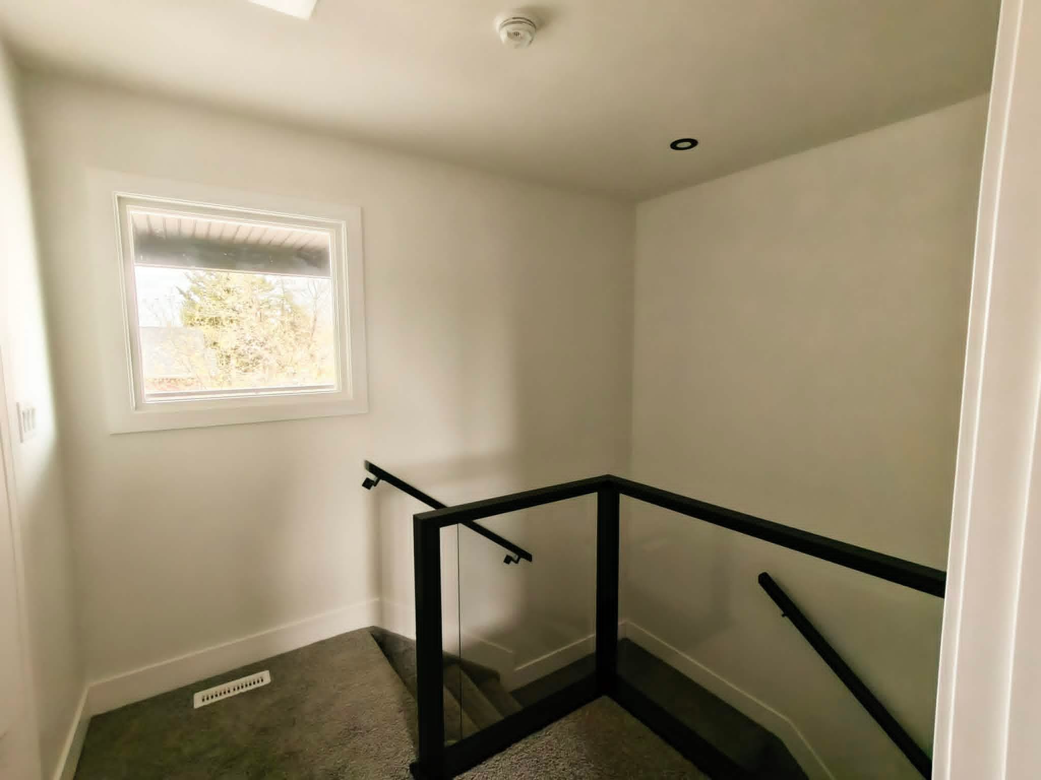 9007 92 Avenue - Photo 10