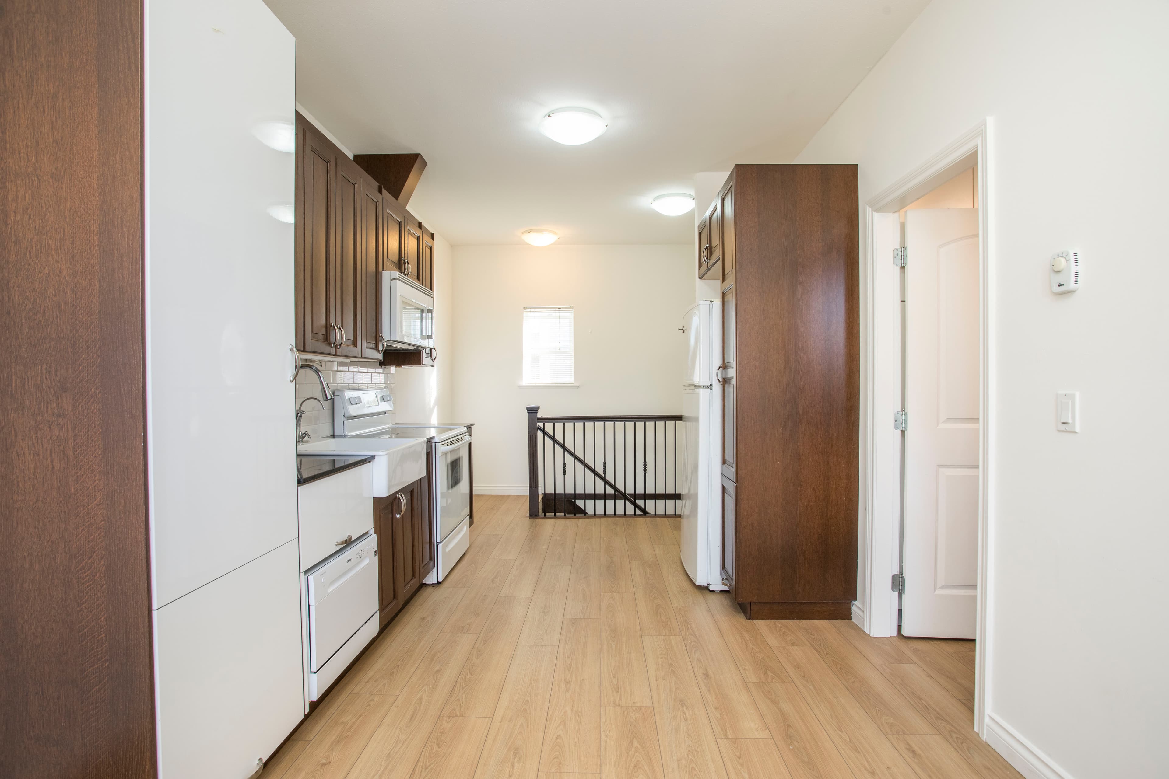 6983 192 Street - Photo 8