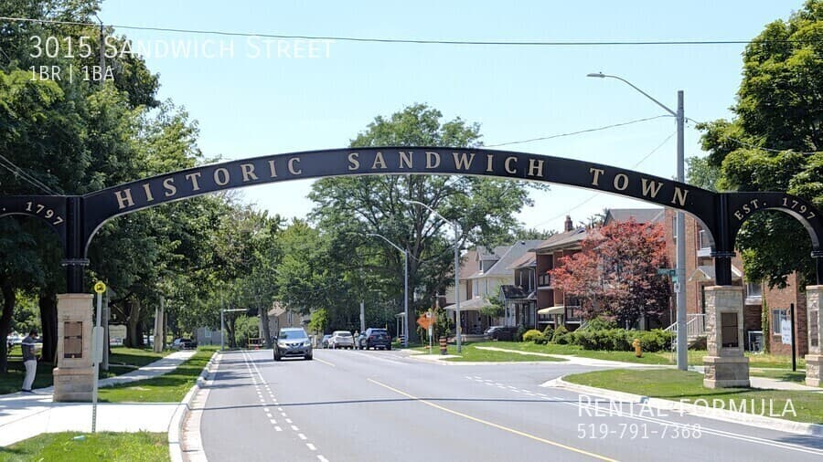 3015 Sandwich St - Photo 10