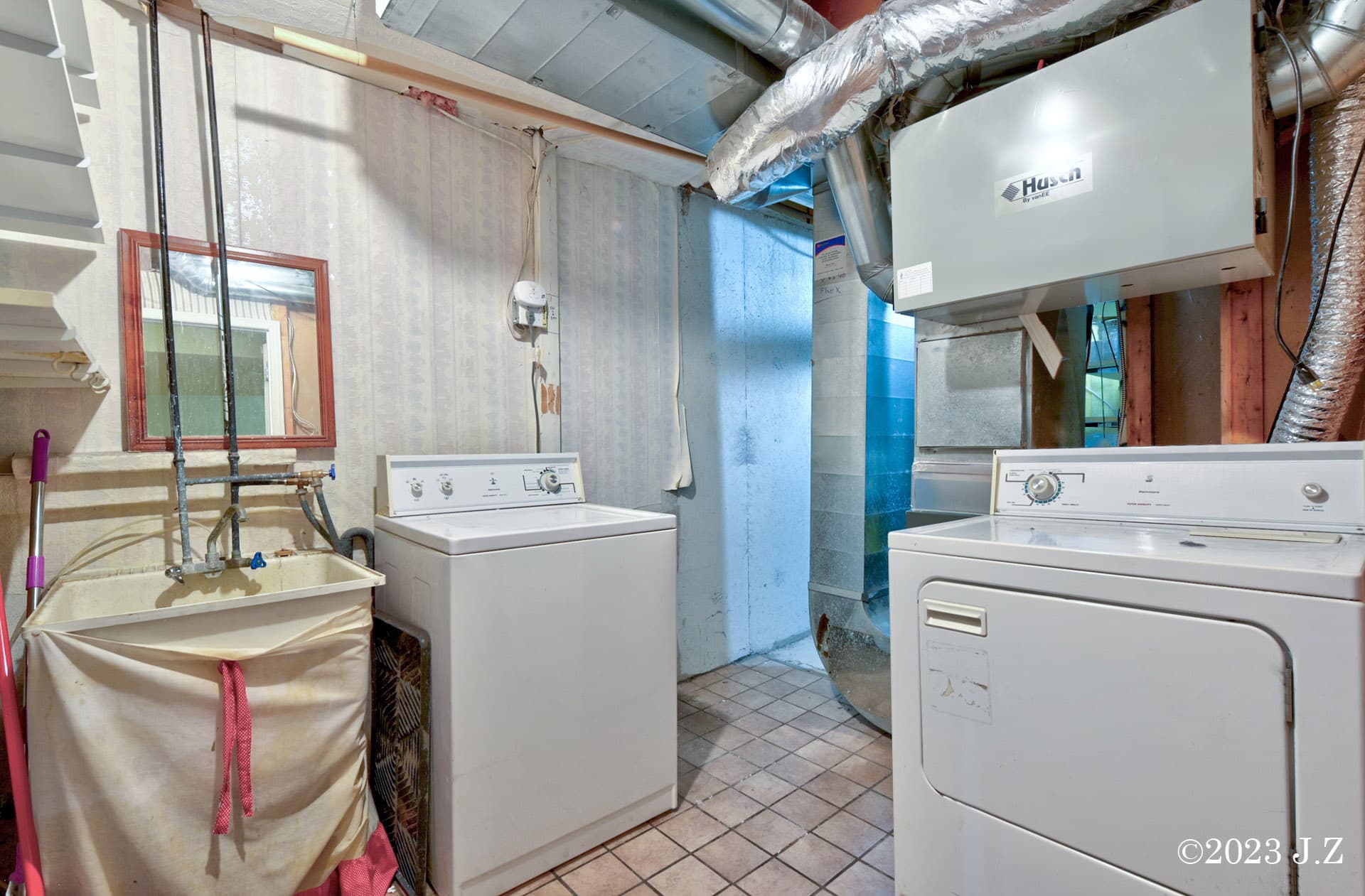 38 Pine Gate Place Room Rental - Photo 18