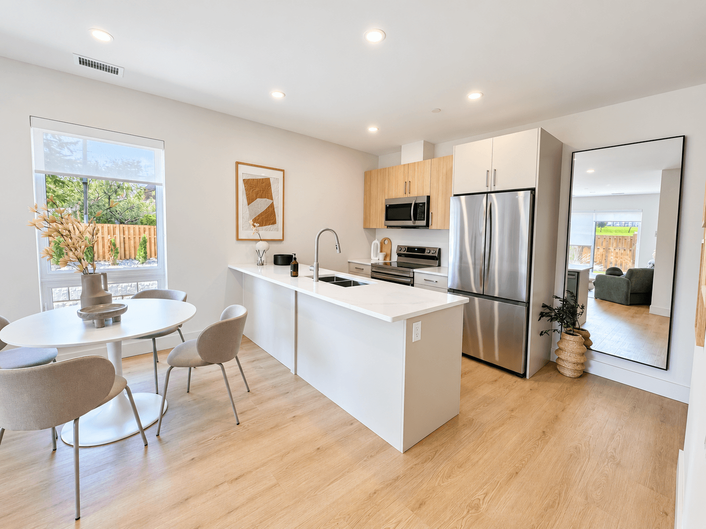 8 Hutt Lane - Corner Unit - Photo 12