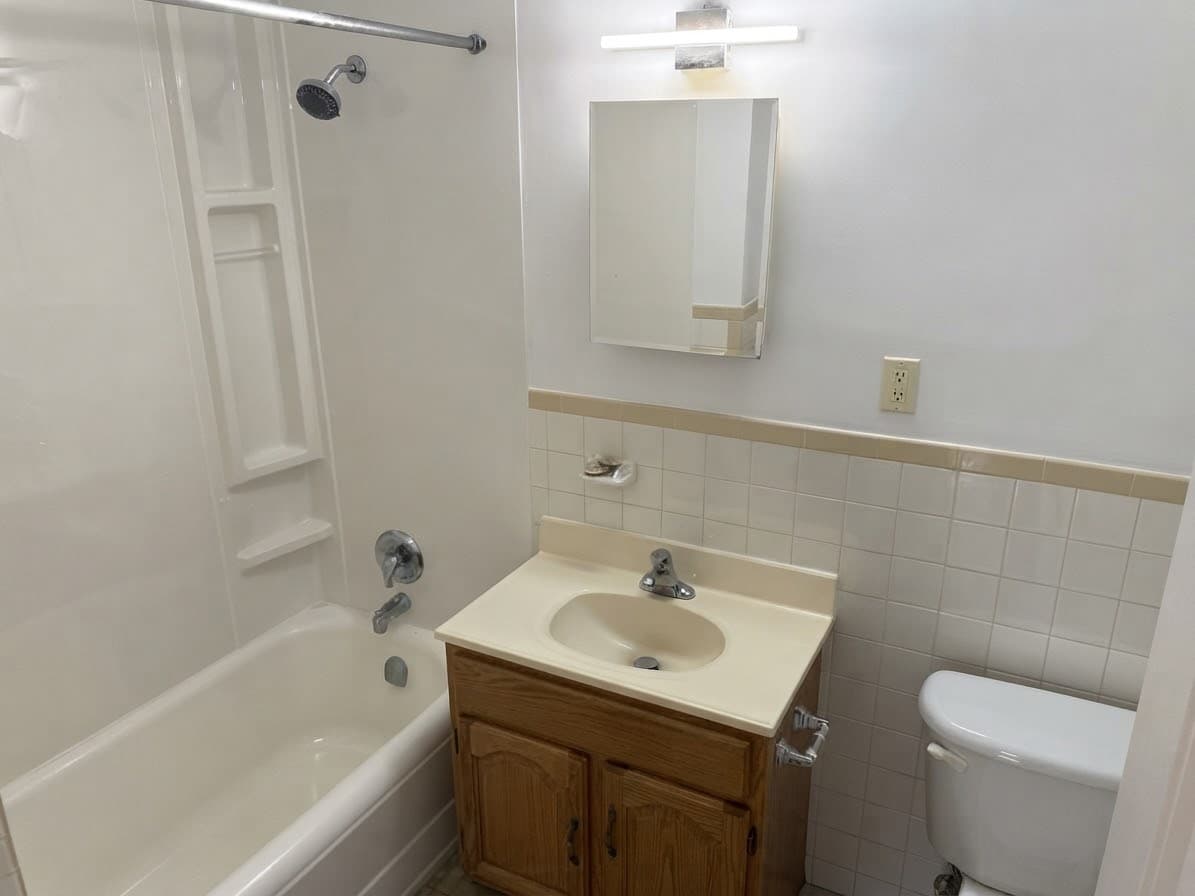 2903 Lakeshore Blvd W - 1 - Photo 15