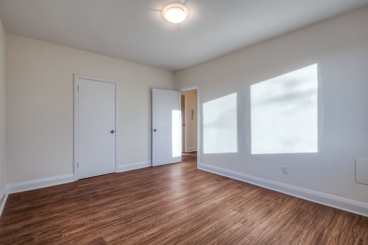 36 Wood Glen Rd - 403 - Photo 12