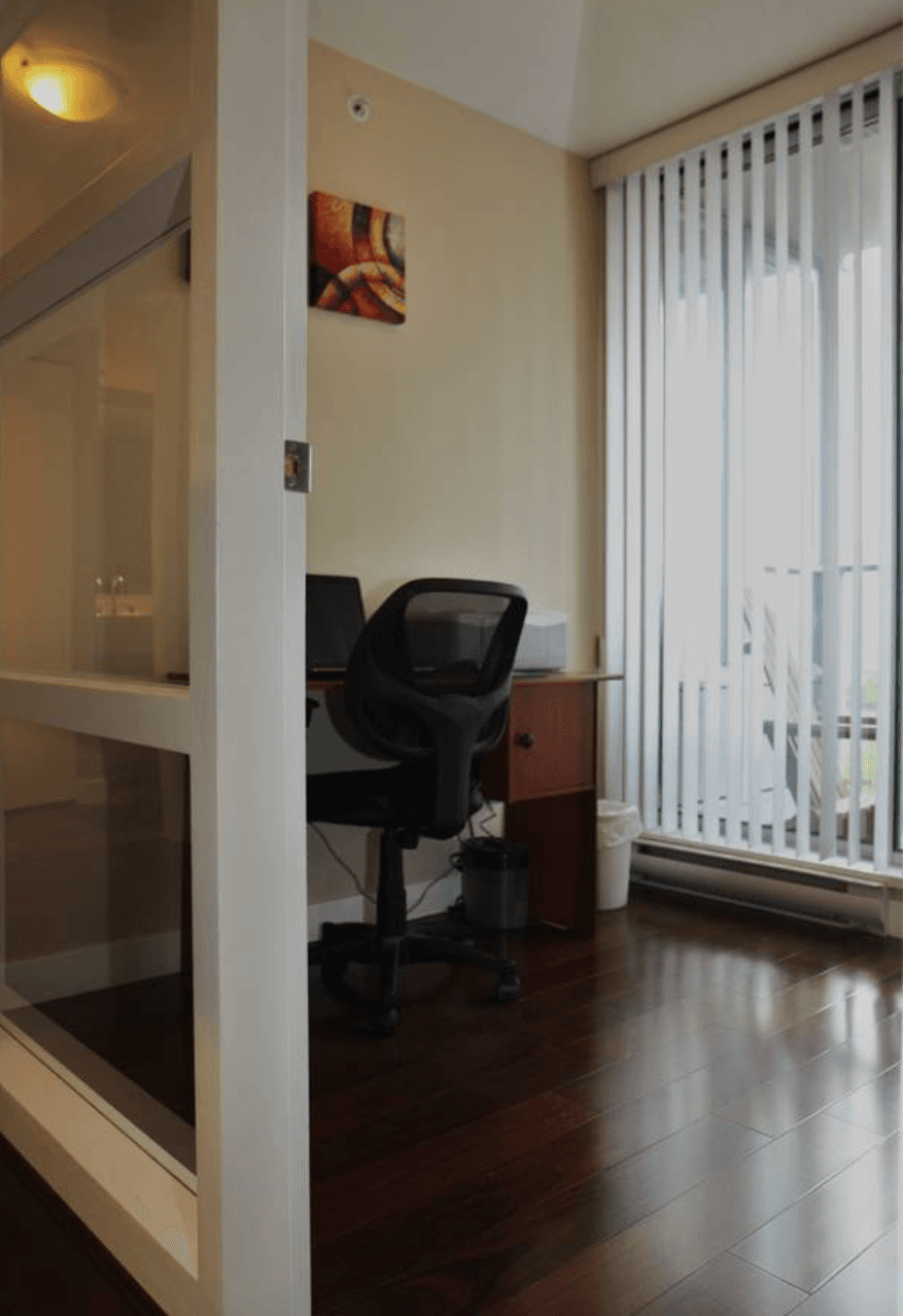 Enjoy first class amenities at Azura - Photo 10