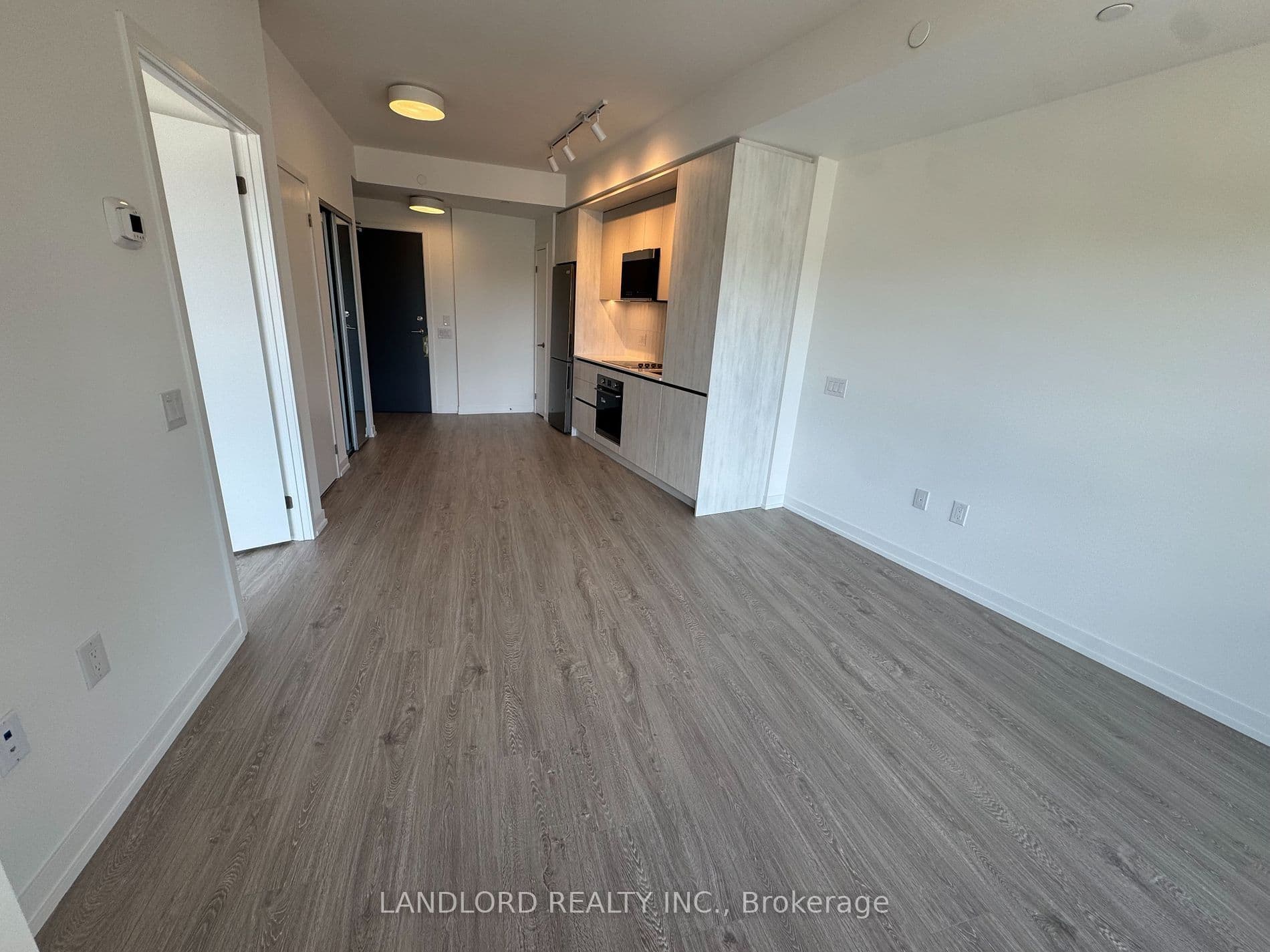2485 Eglinton Ave W - 321 - Photo 8