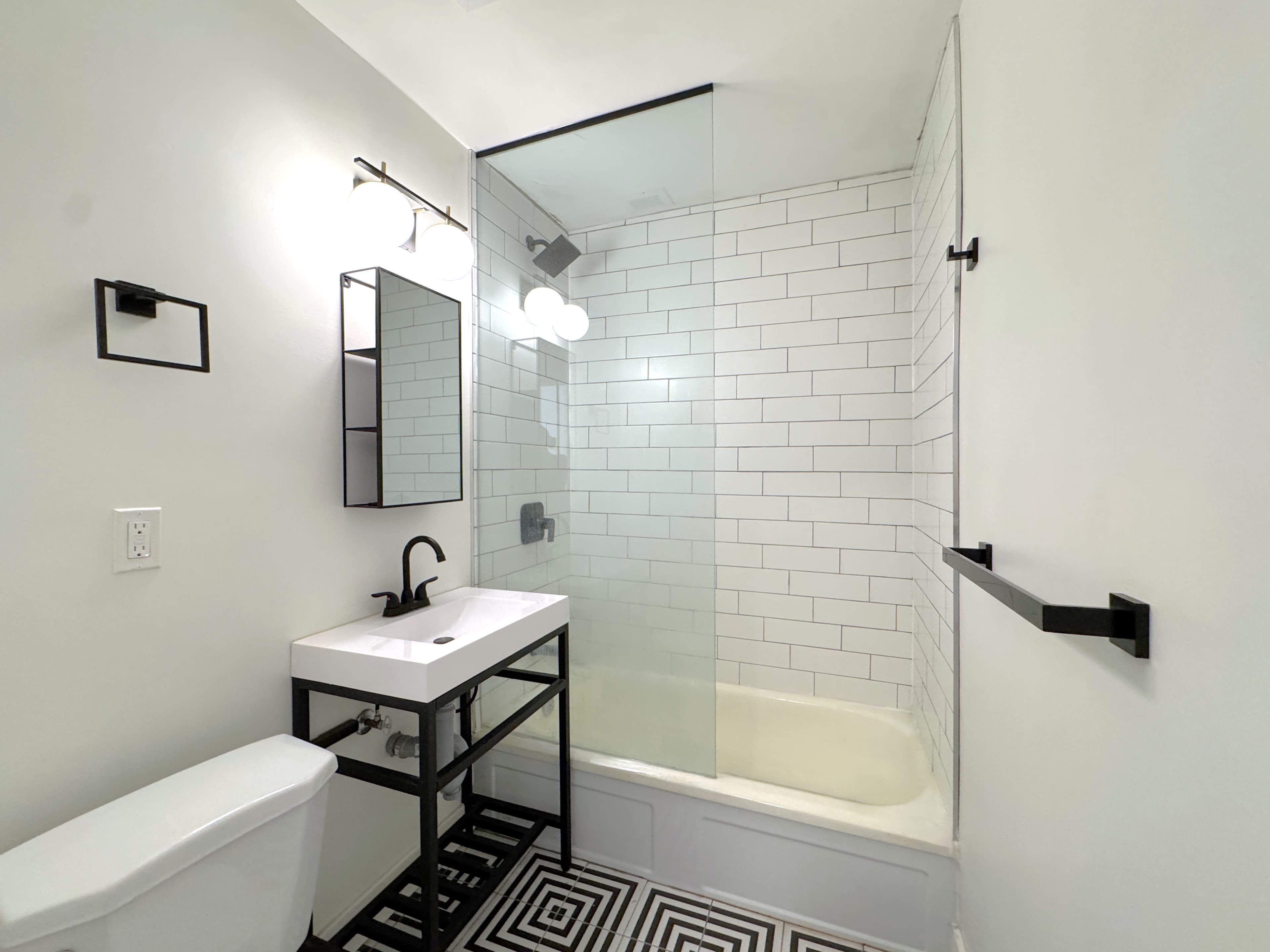 420 Eglinton Ave E - 508 - Photo 10