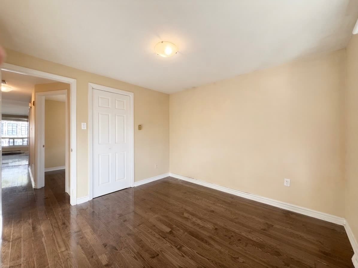 176 Howland Ave - 201 - Photo 16