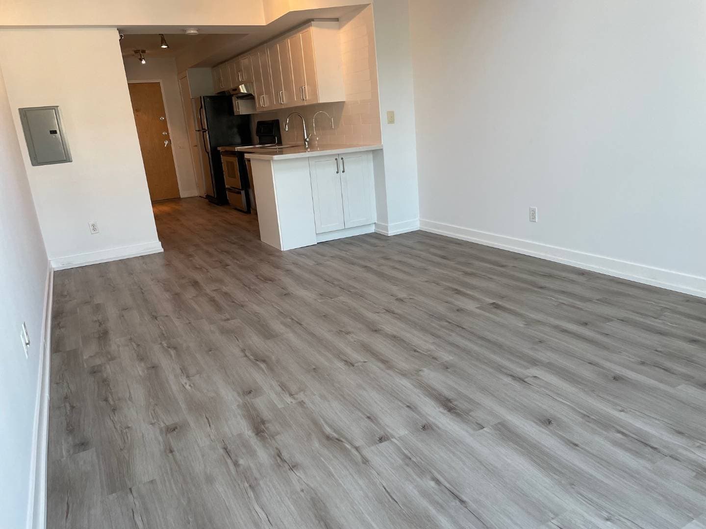 77 Lombard St - LPH2 - Photo 3
