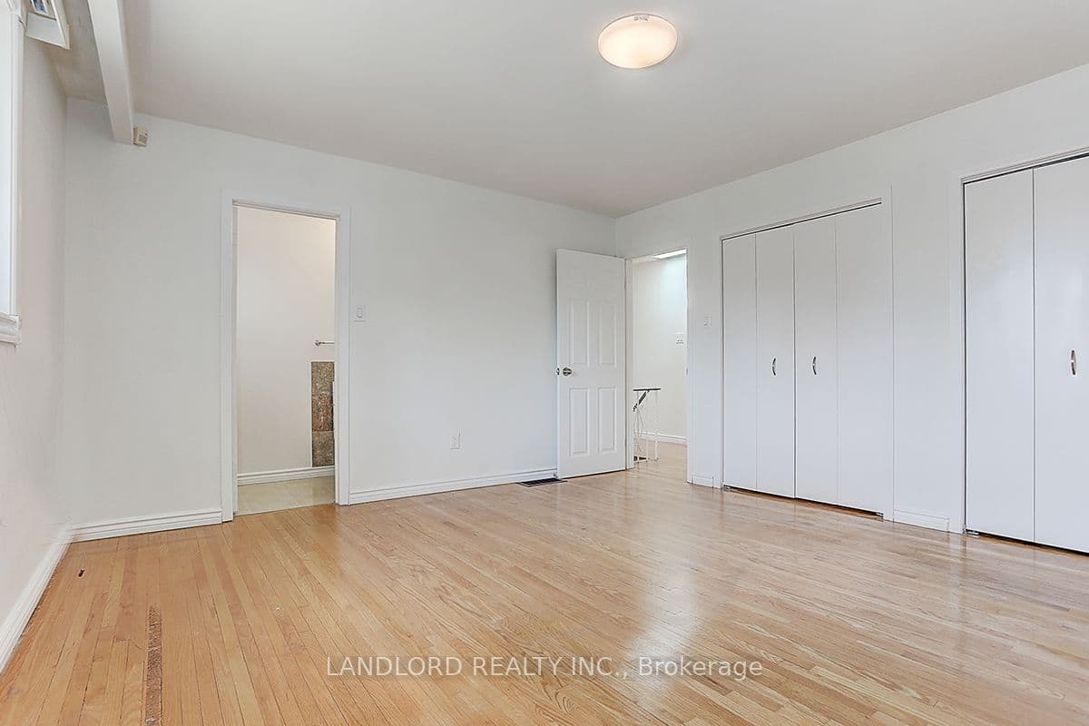 21 Pineway Blvd - Photo 18