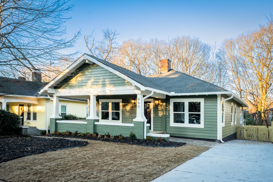465 Hemlock - Photo 1