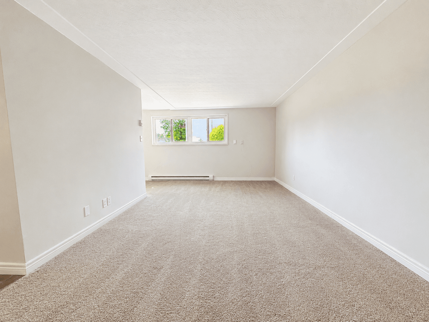 1 bedroom - 1100 Wellington Street - Photo 3