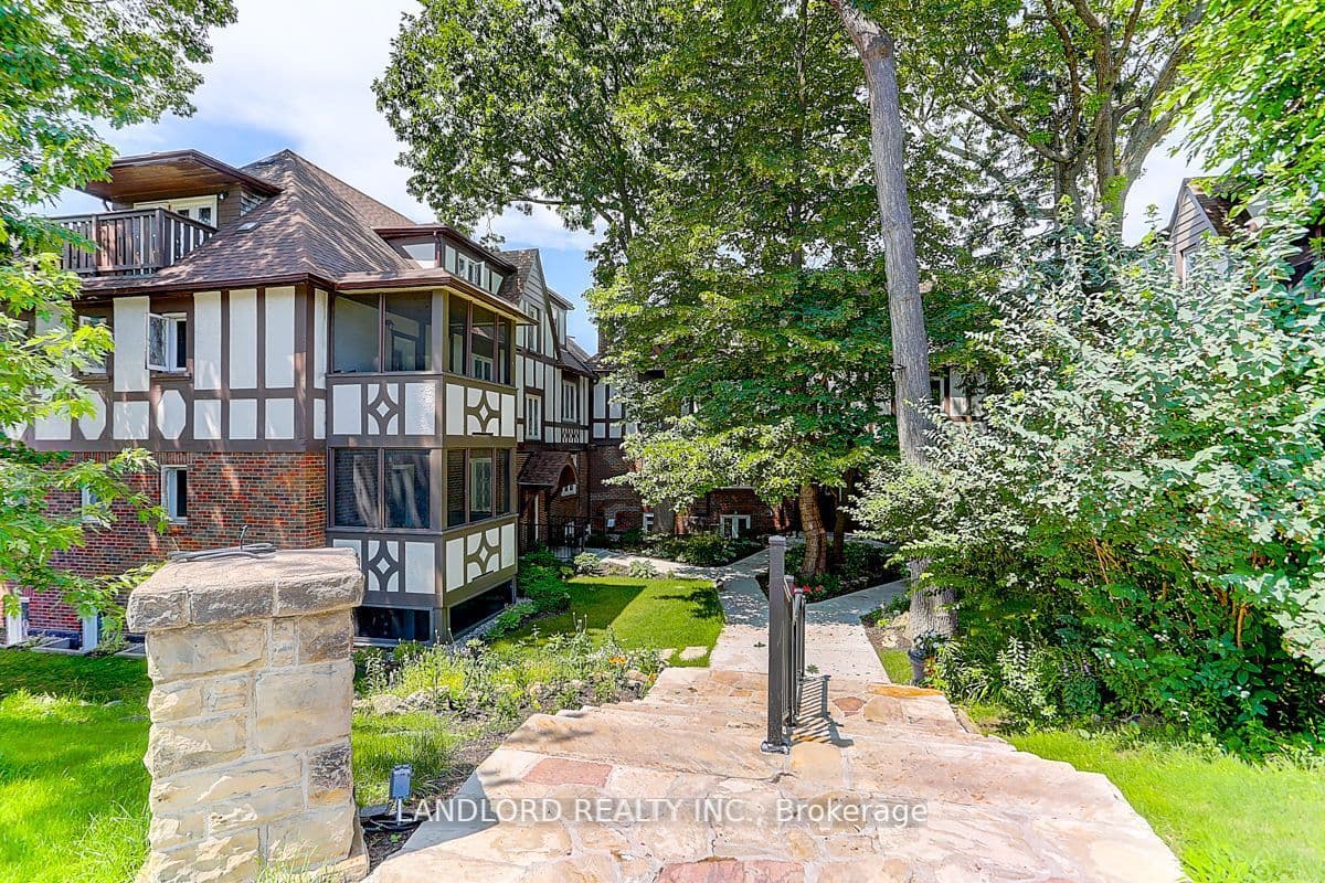 2520 Bloor St W - 23 - Photo 23