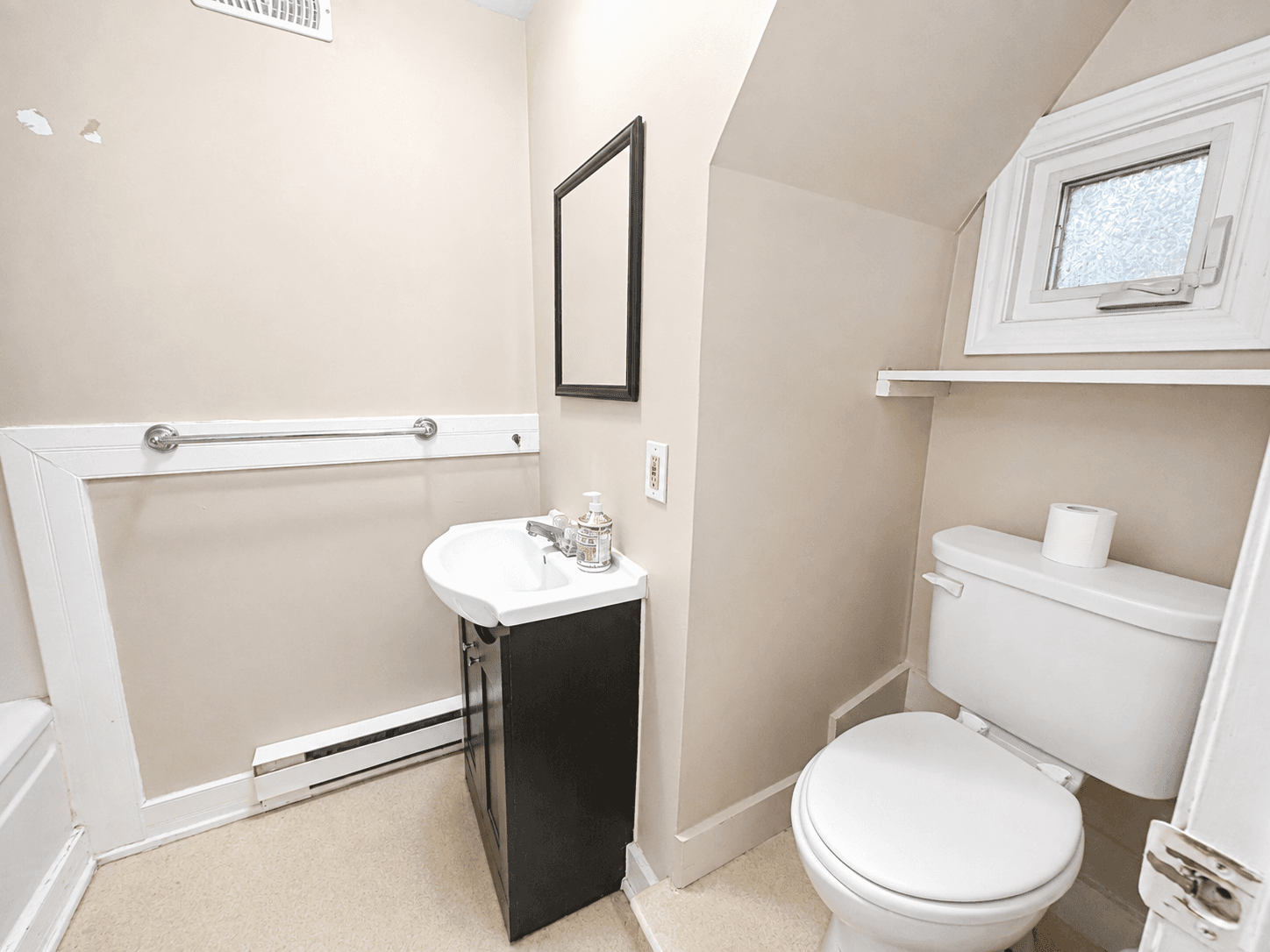 133 Darling St - Unit C - Photo 7