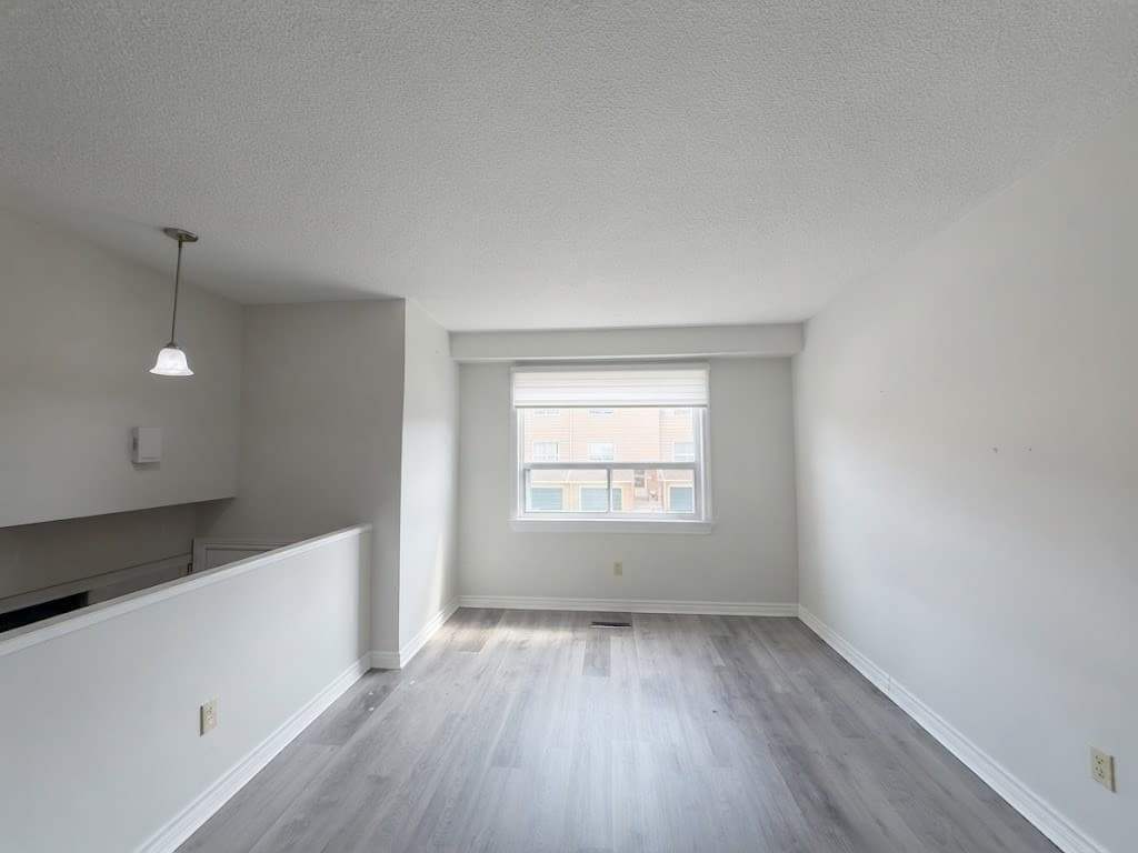 2830 Midland Ave - 48 - Photo 3