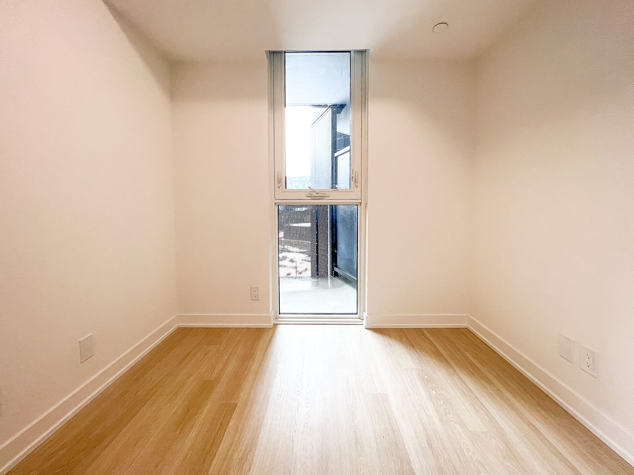 30 Tretti Way 407 Toronto ON M3H 0E3 - Photo 10