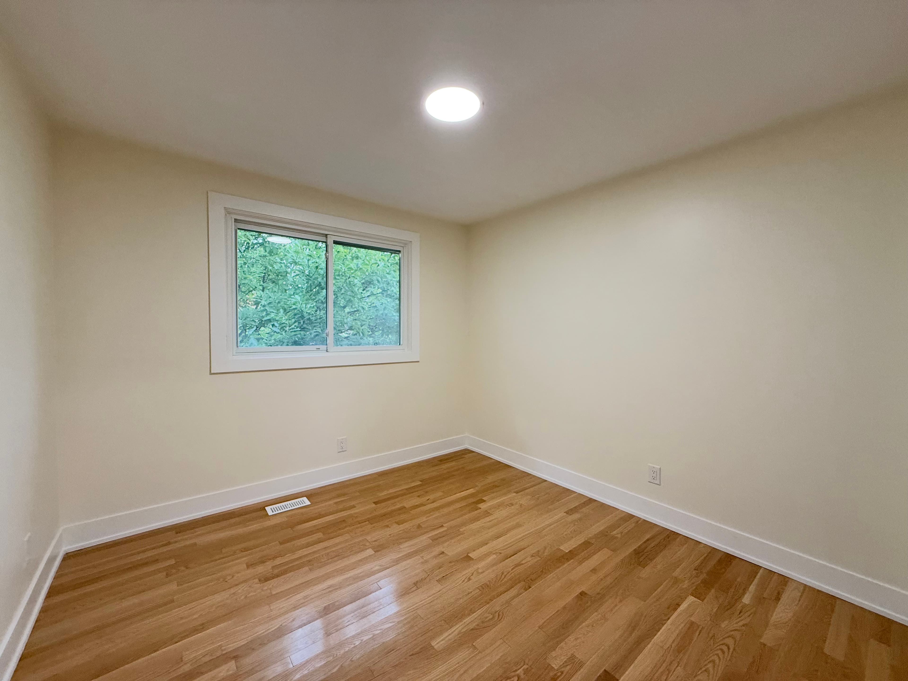Unit 1 47 Sherwood Forest Trail Welland Ontario L3C 5X7 - Photo 14
