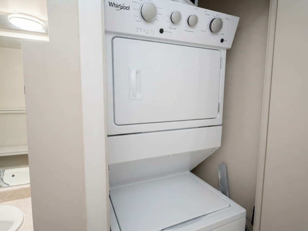 525 Wilson Ave - 304 - Photo 18