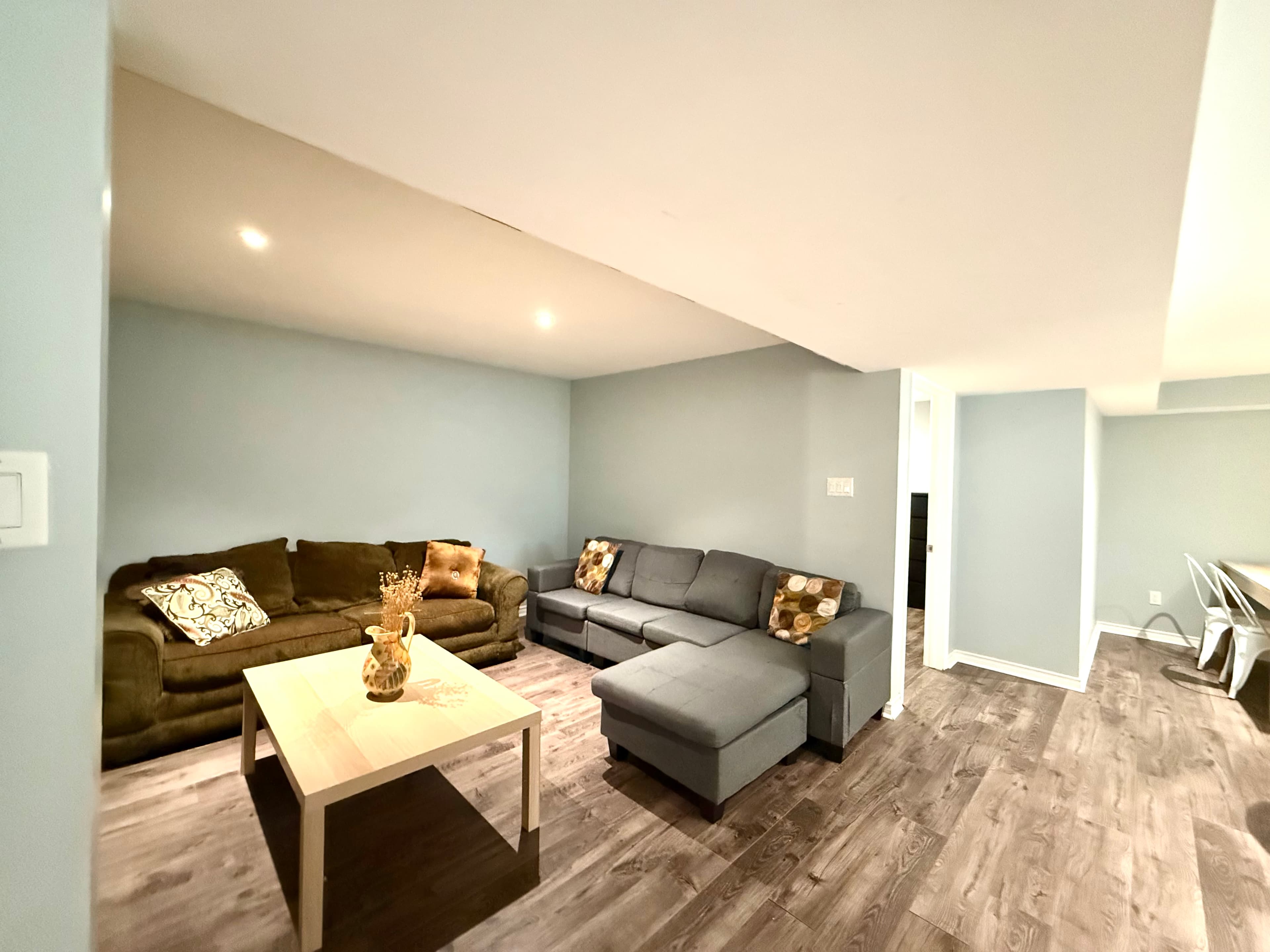 Lower Unit - 19 Patricia St Thorold ON - Photo 3