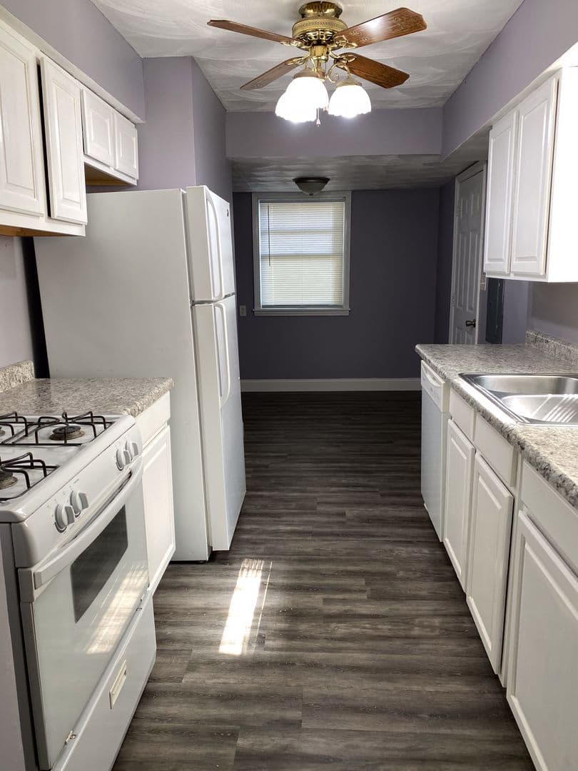 748 Osburn - Photo 4