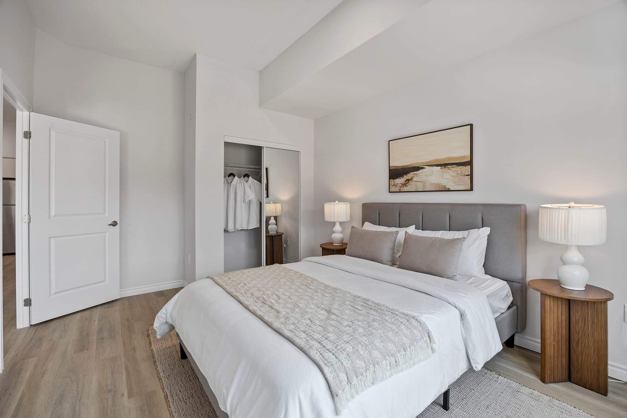 2 Beds Rental Apartment - Photo 6