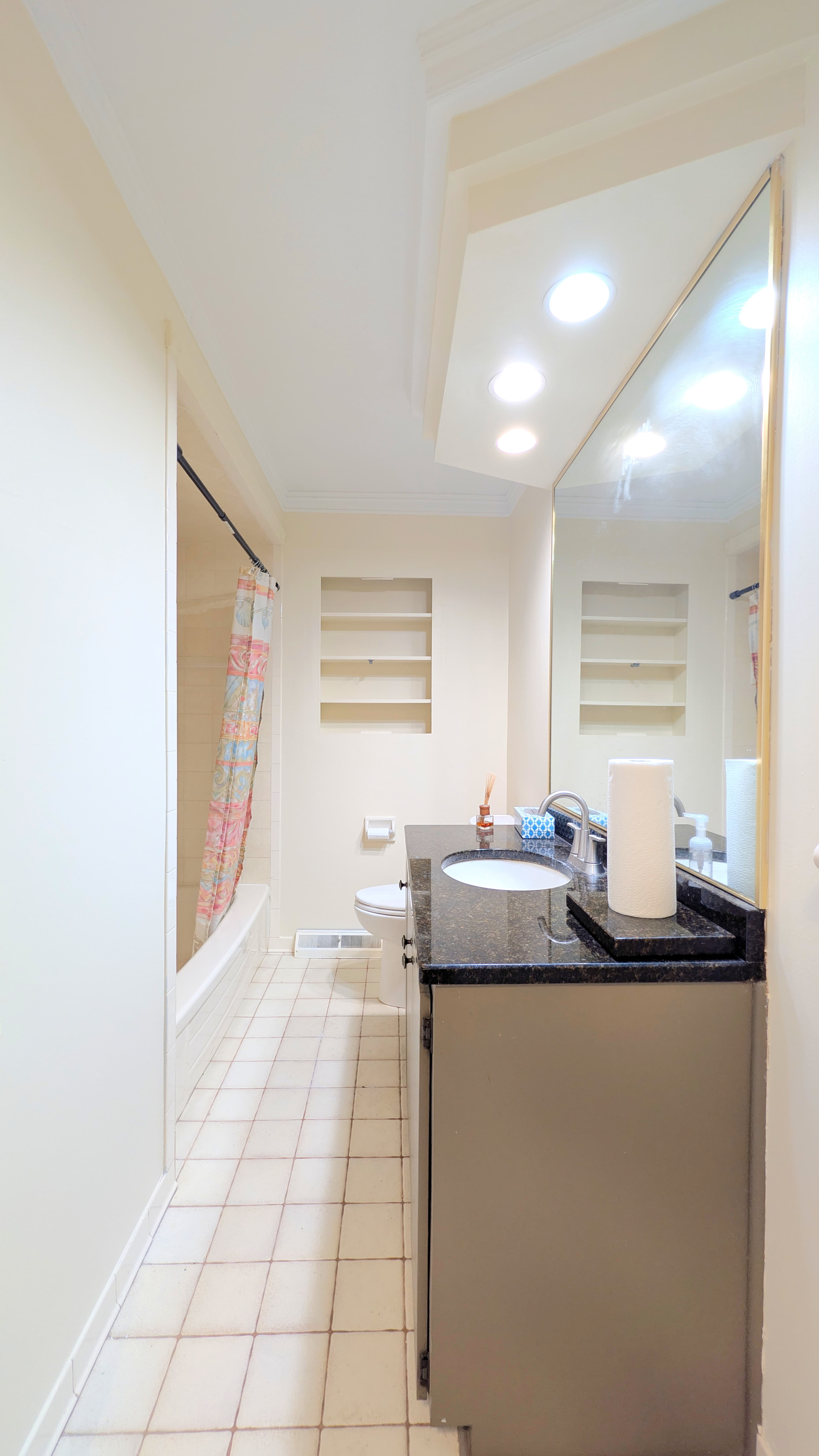 1275 Parkview - Main Level - Photo 12