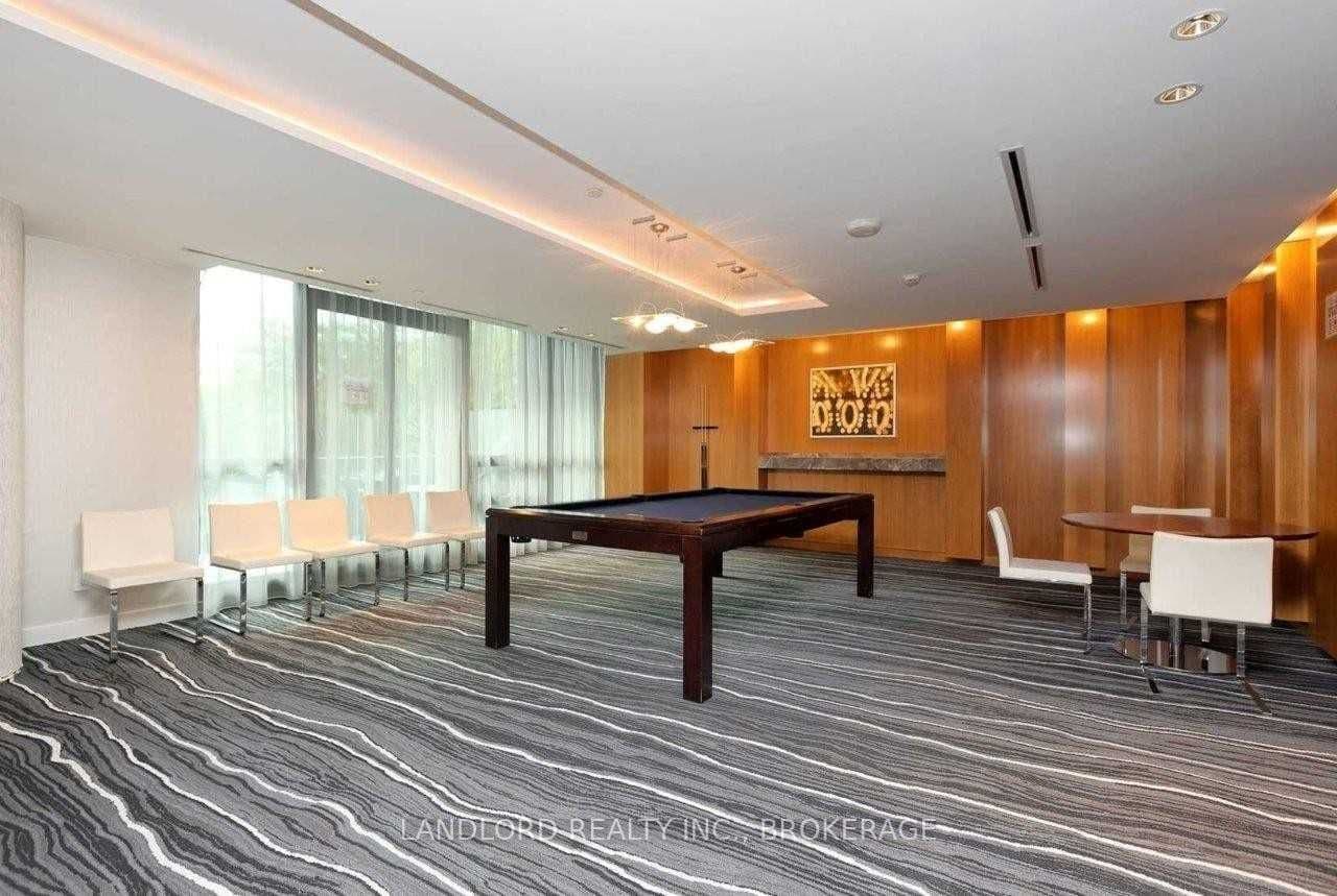 215 Fort York Blvd - 1910 - Photo 20