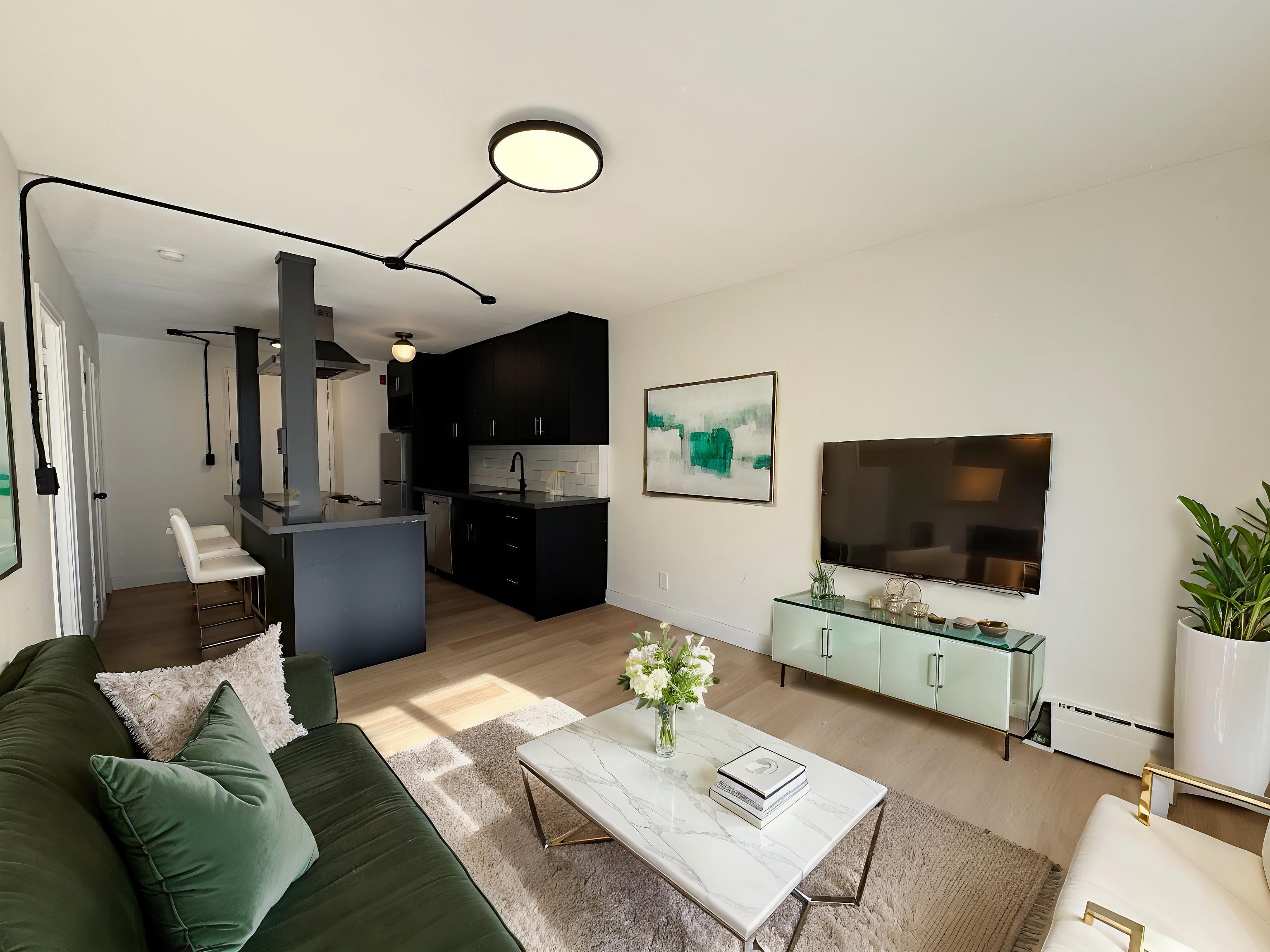 420 Eglinton Ave E - 508 - Photo 1