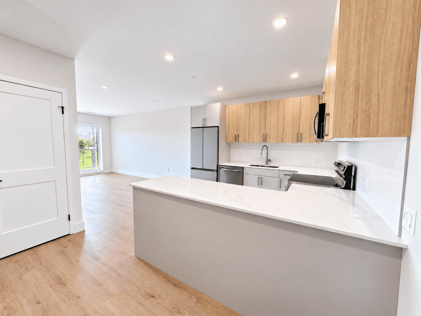 8 Hutt Lane - Interior Unit - Photo 15