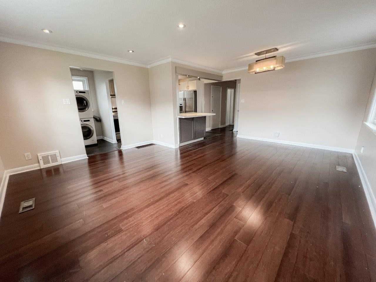 220 Ellington Dr - Main - Photo 7
