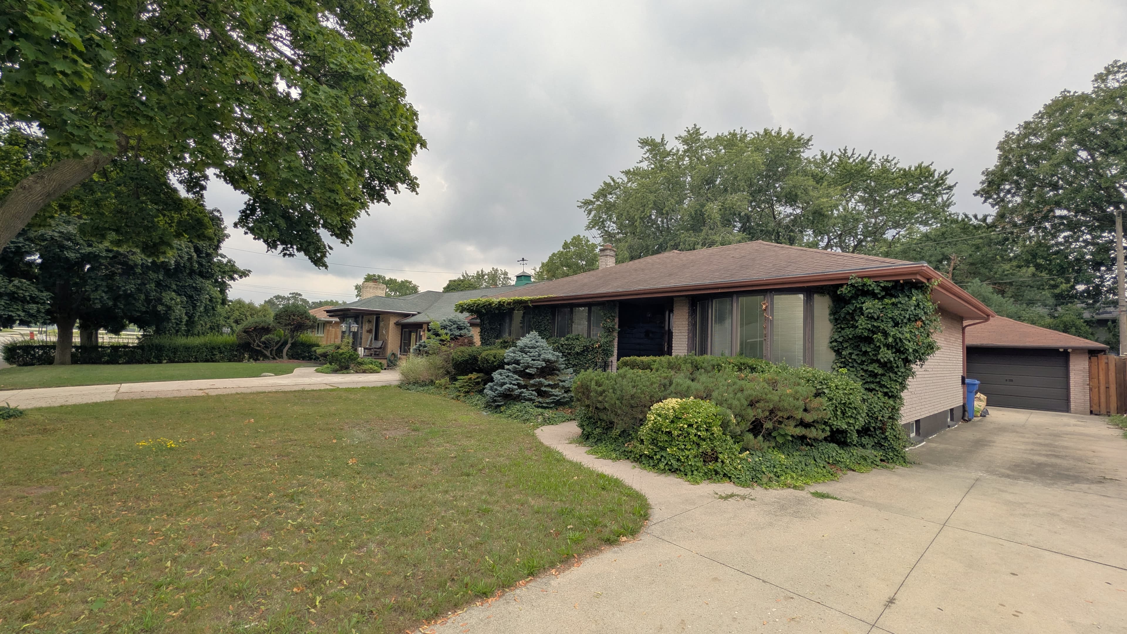 1275 Parkview - Main Level