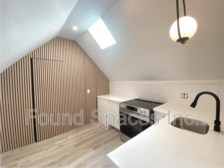 210 Burlington St - Unit 2 - Photo 21