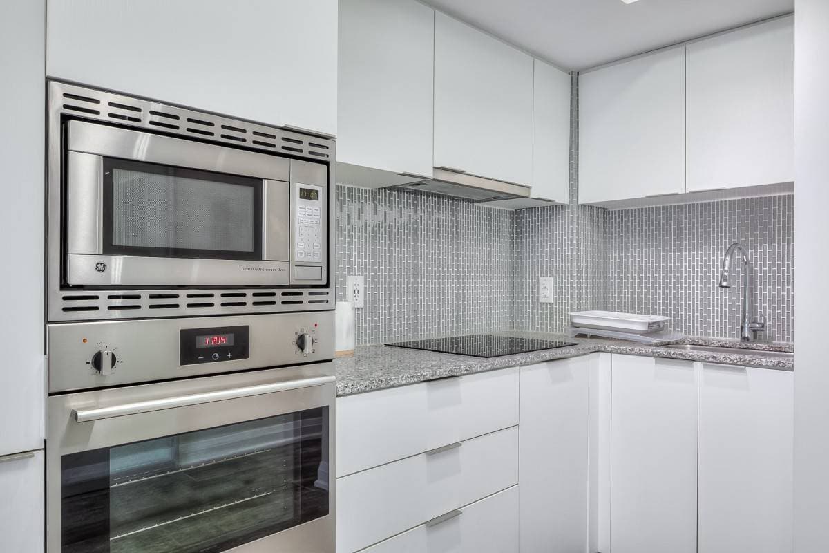 955 Bay St - 1714 - Photo 8