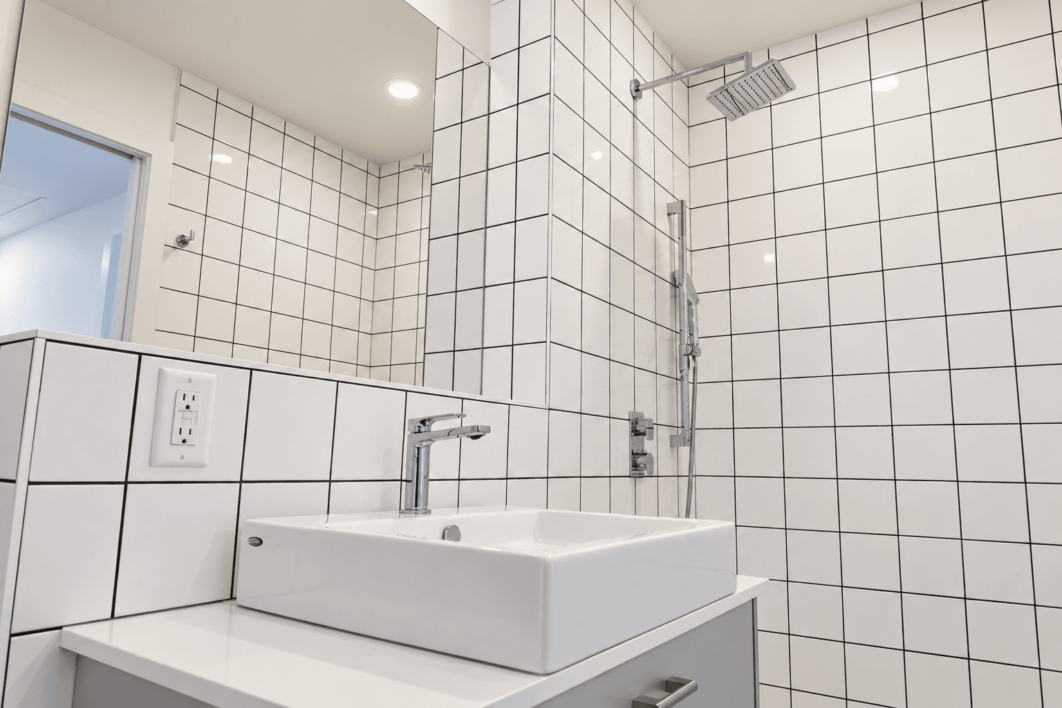 1 Bedroom- 1 Bath - Photo 6