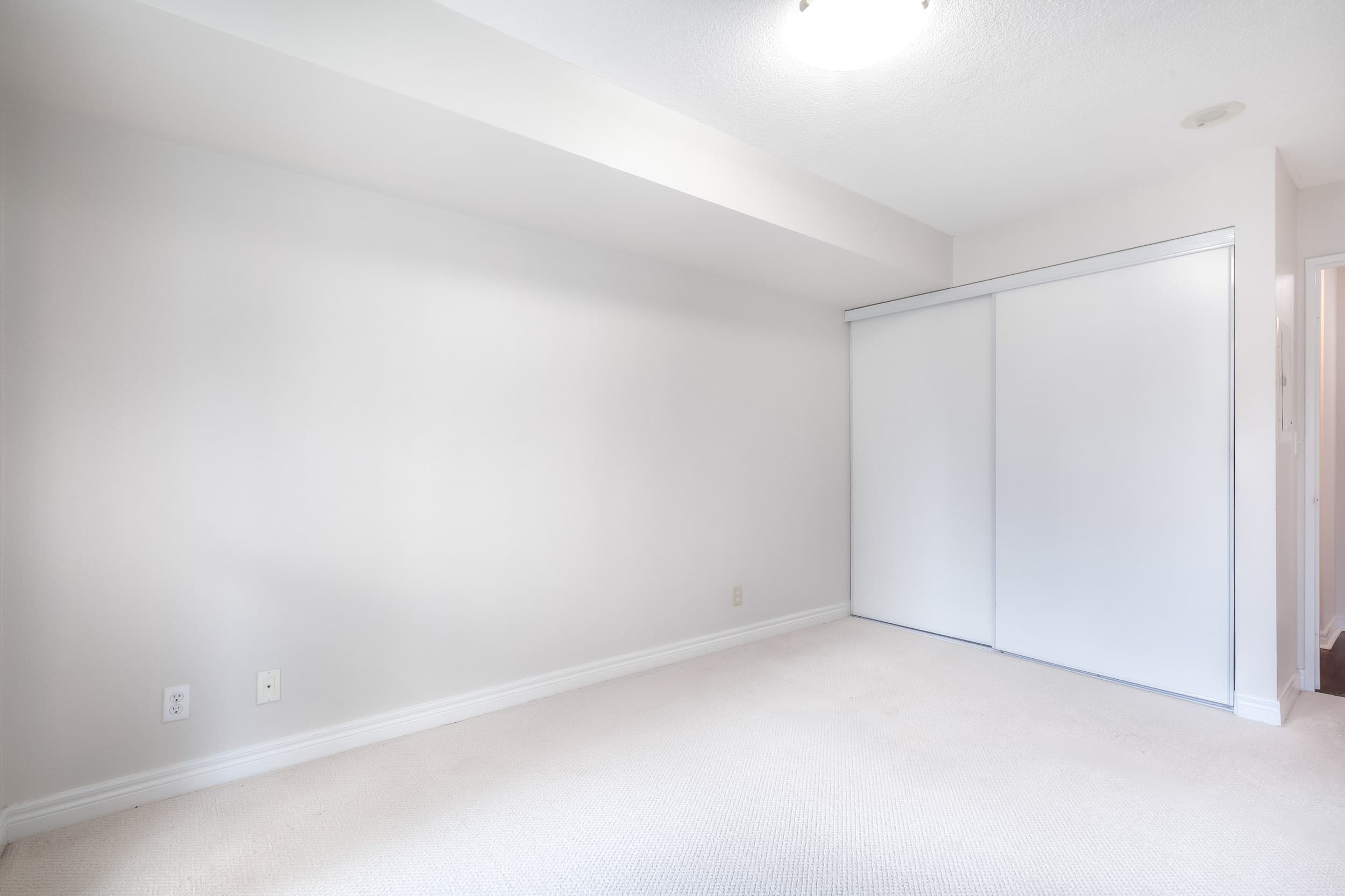 23 Hollywood Ave - 1803 - Photo 14