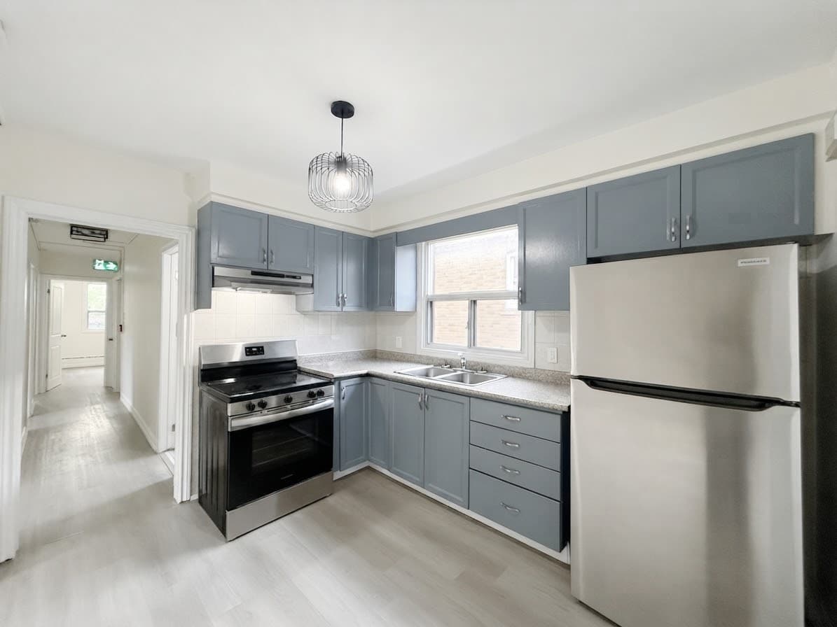 46 Montcalm Ave - Main - Photo 1