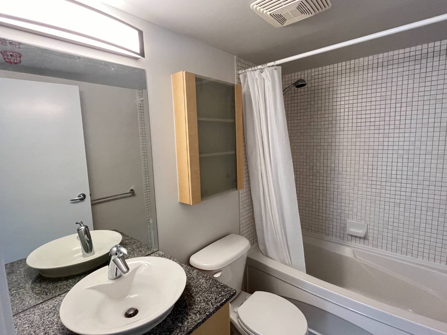 1506-1199 Seymour - Photo 12