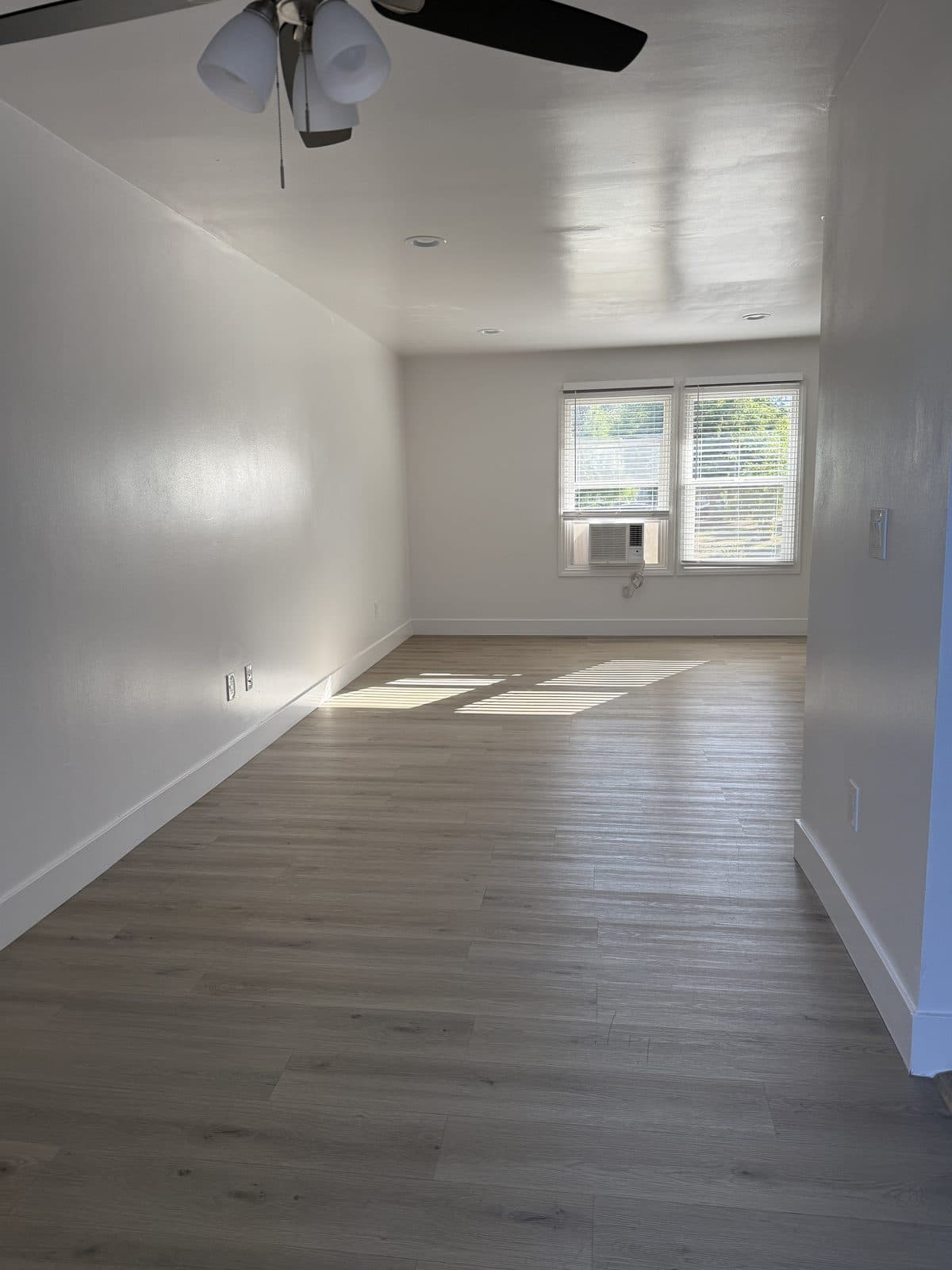 10519 Edison 3BR 1BA - Photo 15
