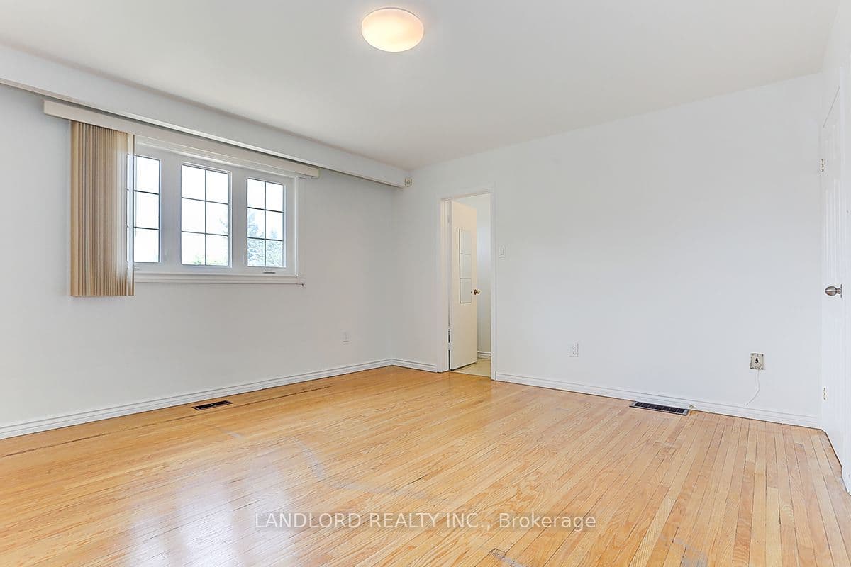 21 Pineway Blvd - Photo 17