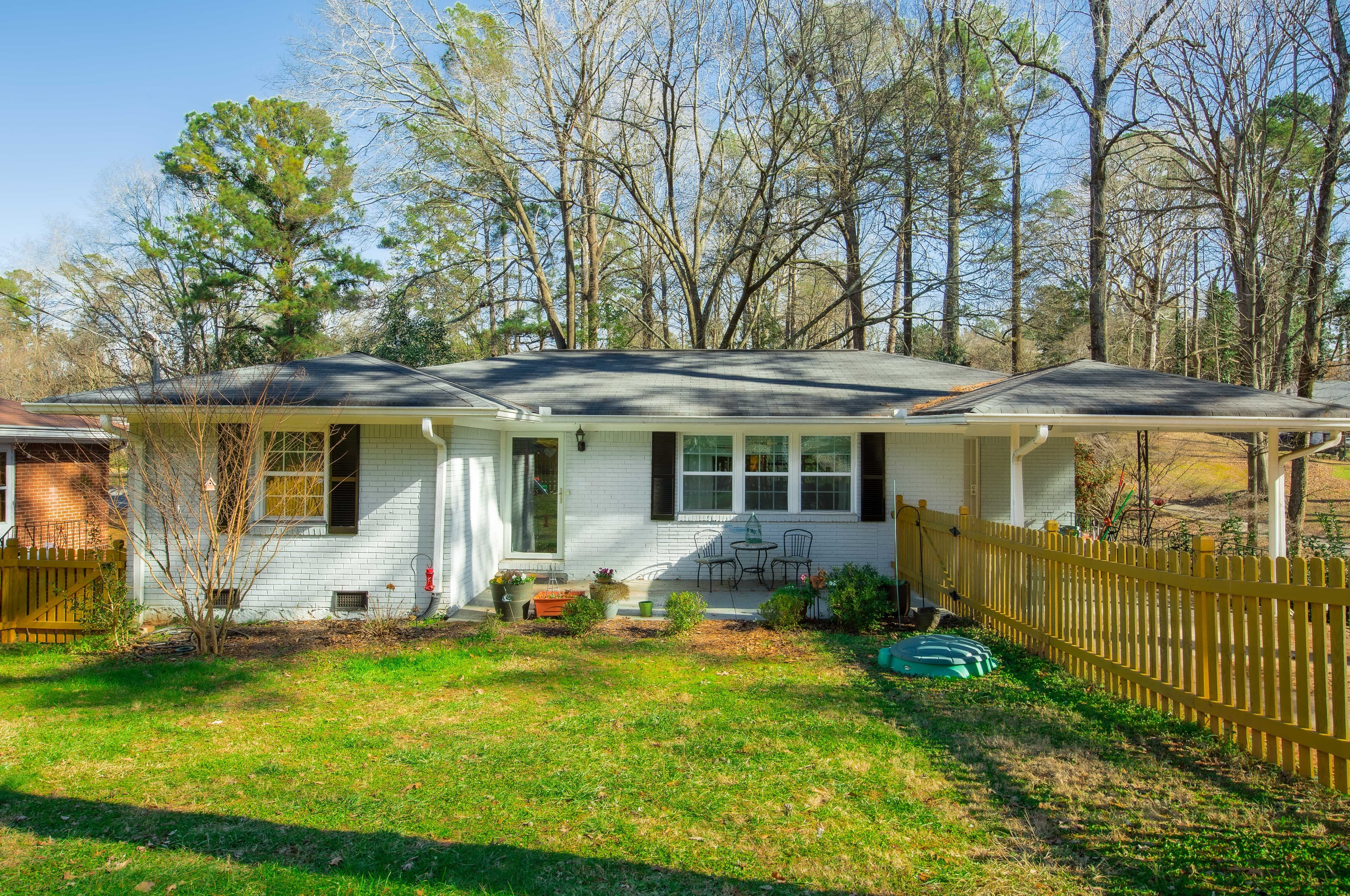 1496 Woodland - Photo 1