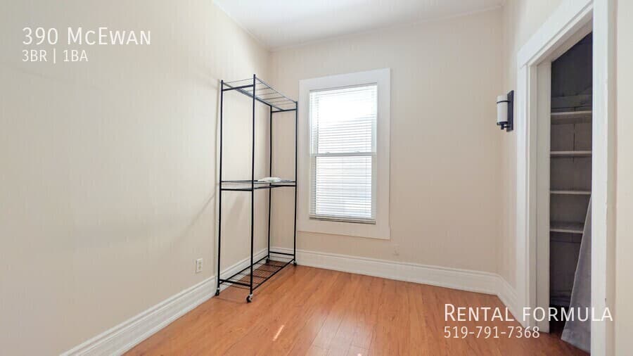 390 McEwan Ave - Photo 5