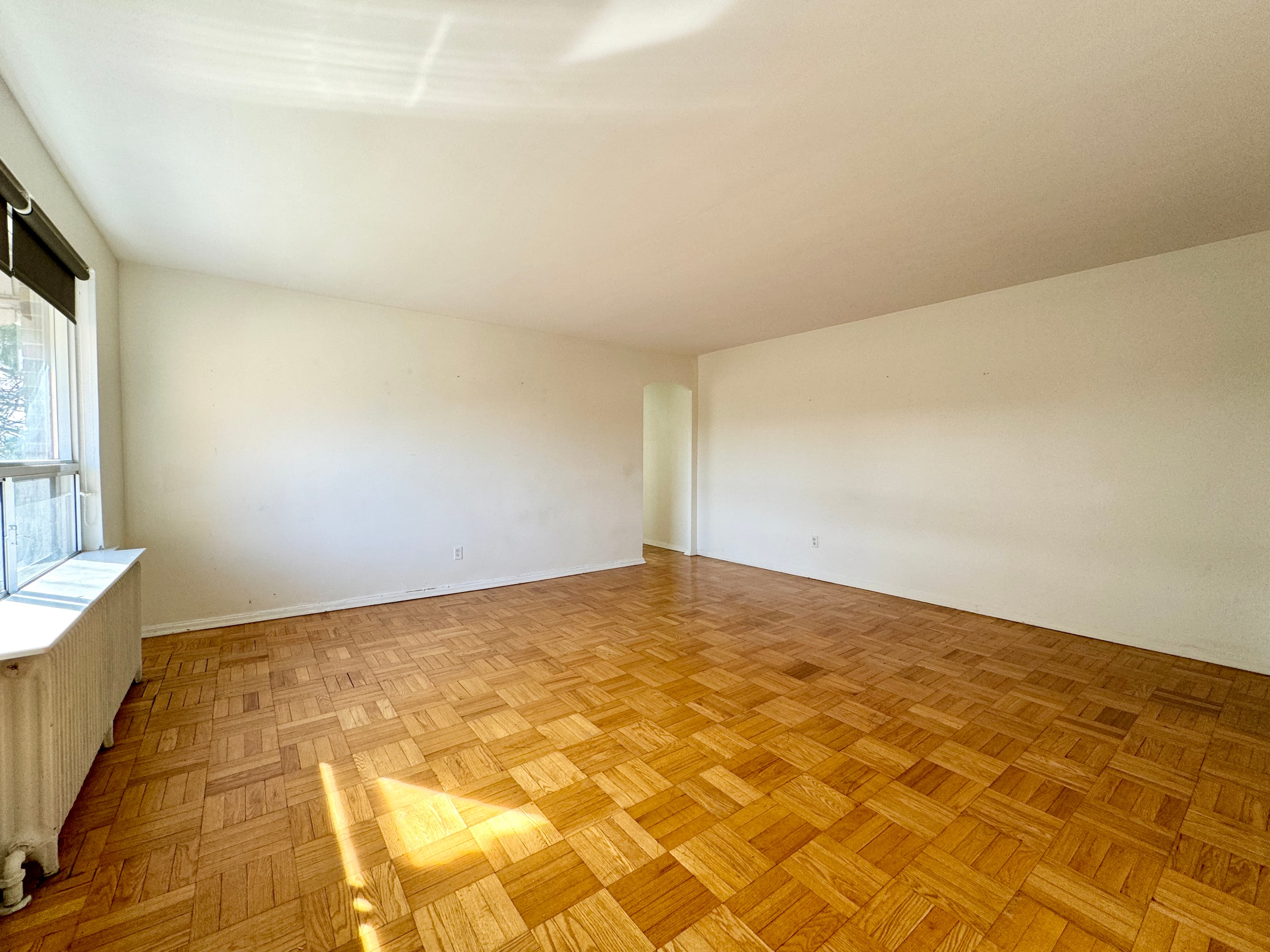 2696 Lake Shore Blvd W - 11 - Photo 11