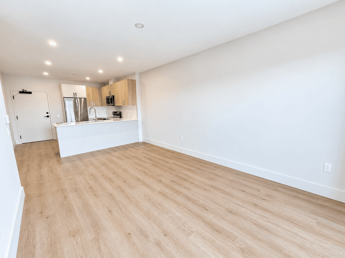 8 Hutt Lane - Accessible 1 Bath - Photo 2
