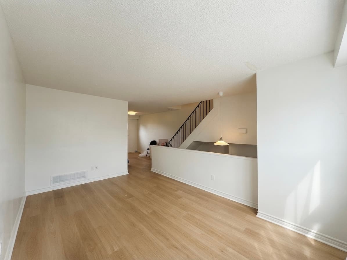 2830 Midland Ave - 50 - Photo 3