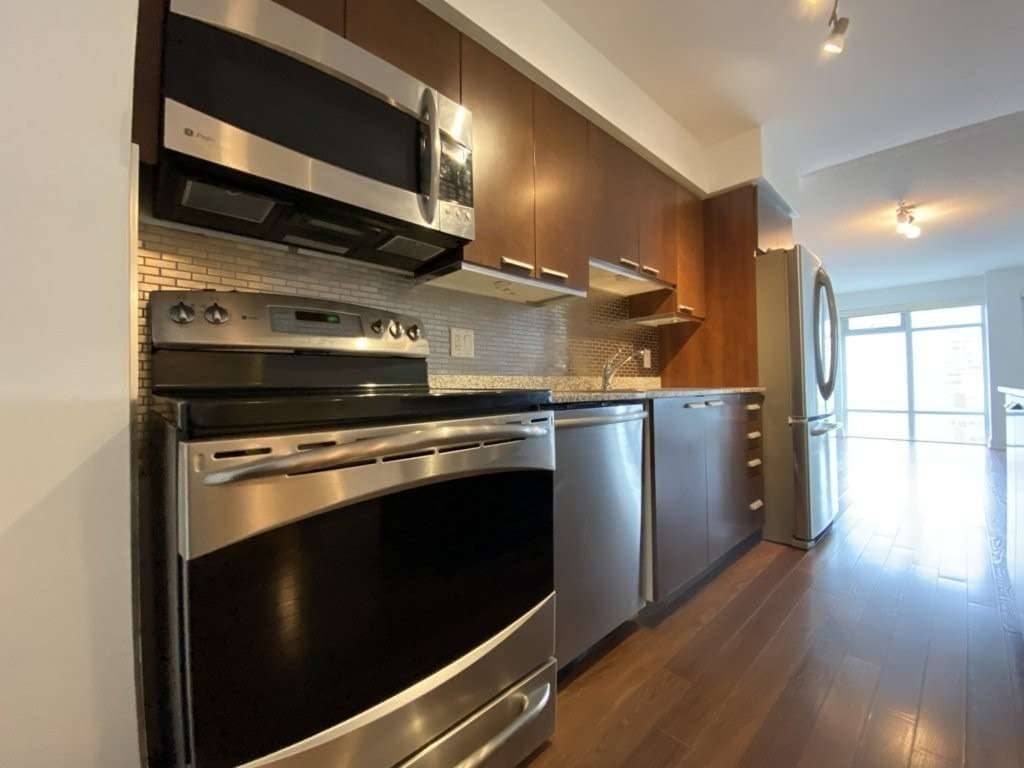 2191 Yonge St - 1701 - Photo 2