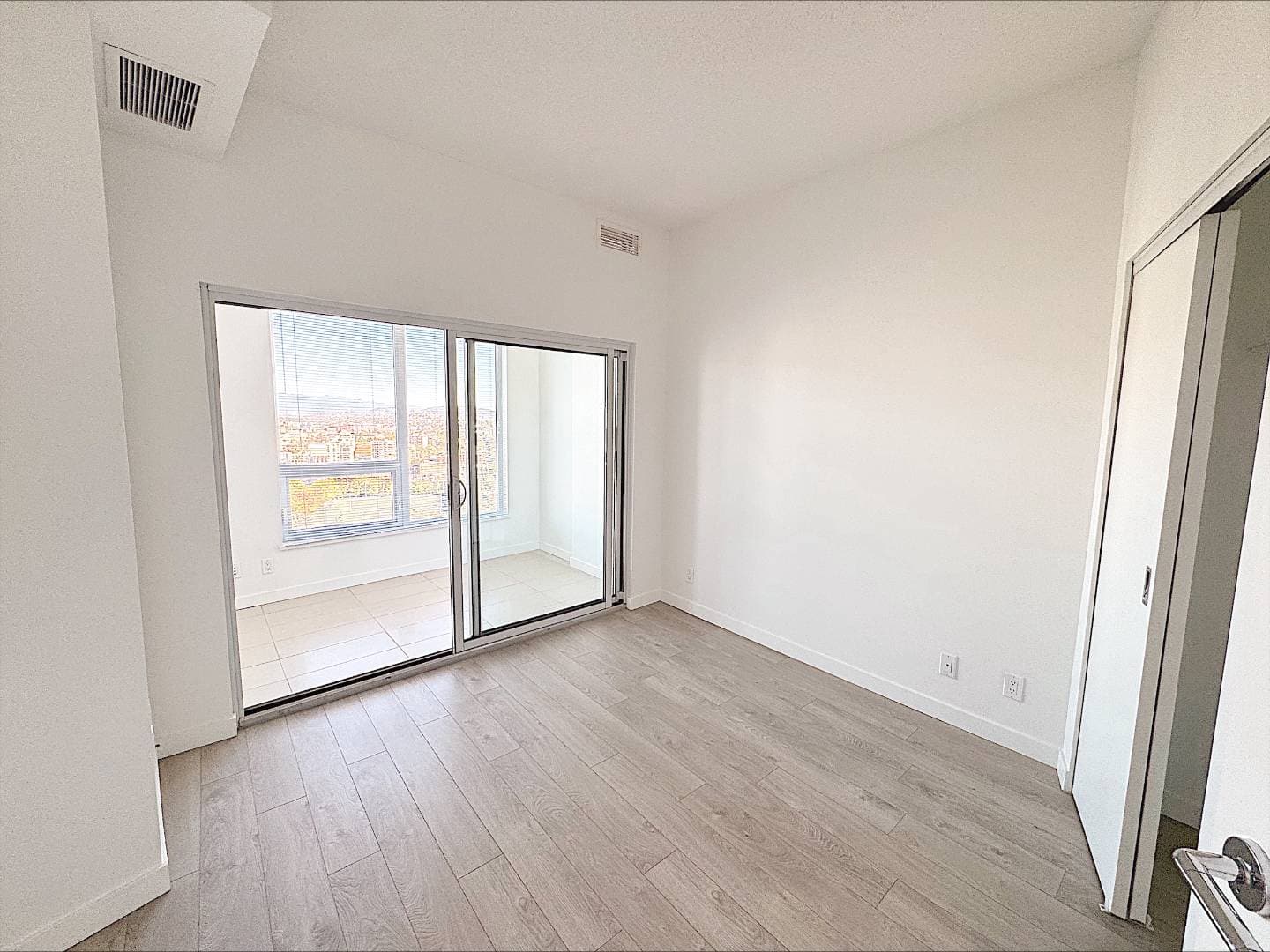 Aquilini Centre West - 1503 - Photo 6