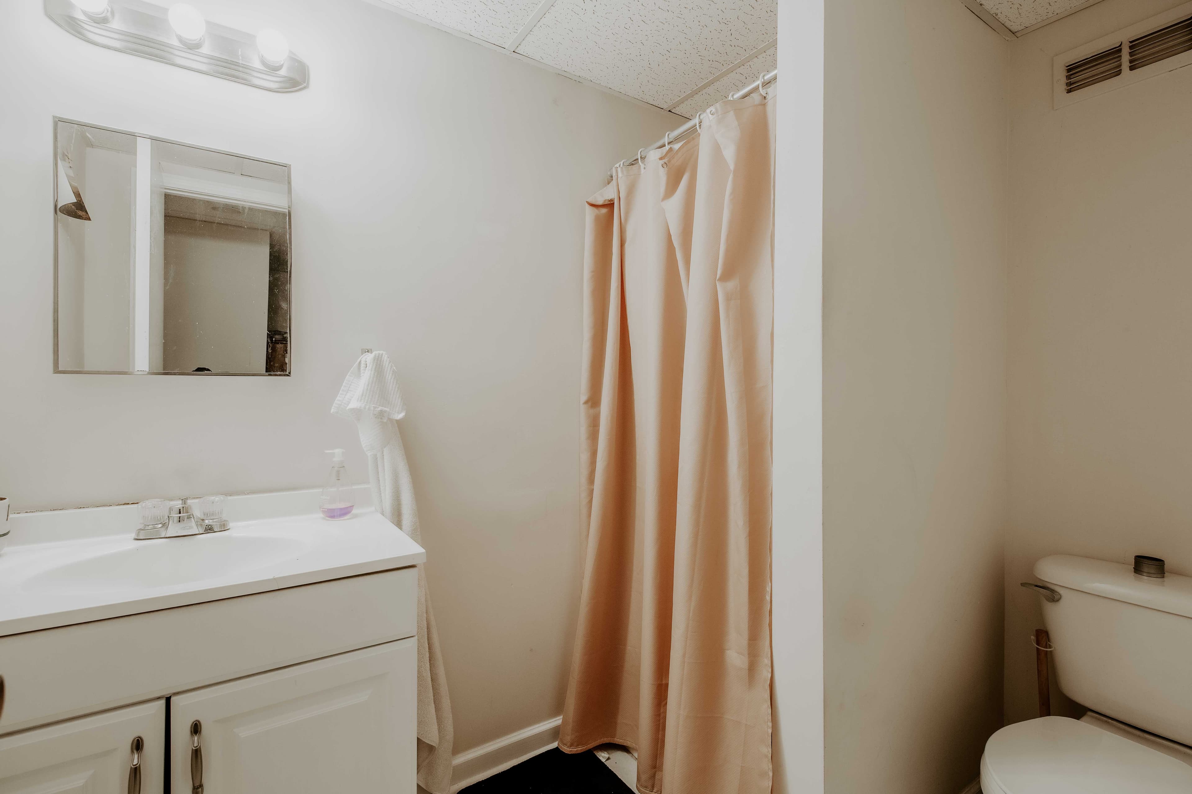 1496 Woodland - Photo 14
