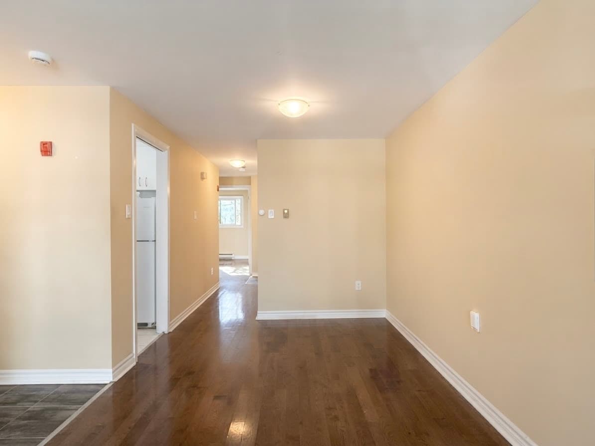 176 Howland Ave - 201 - Photo 7
