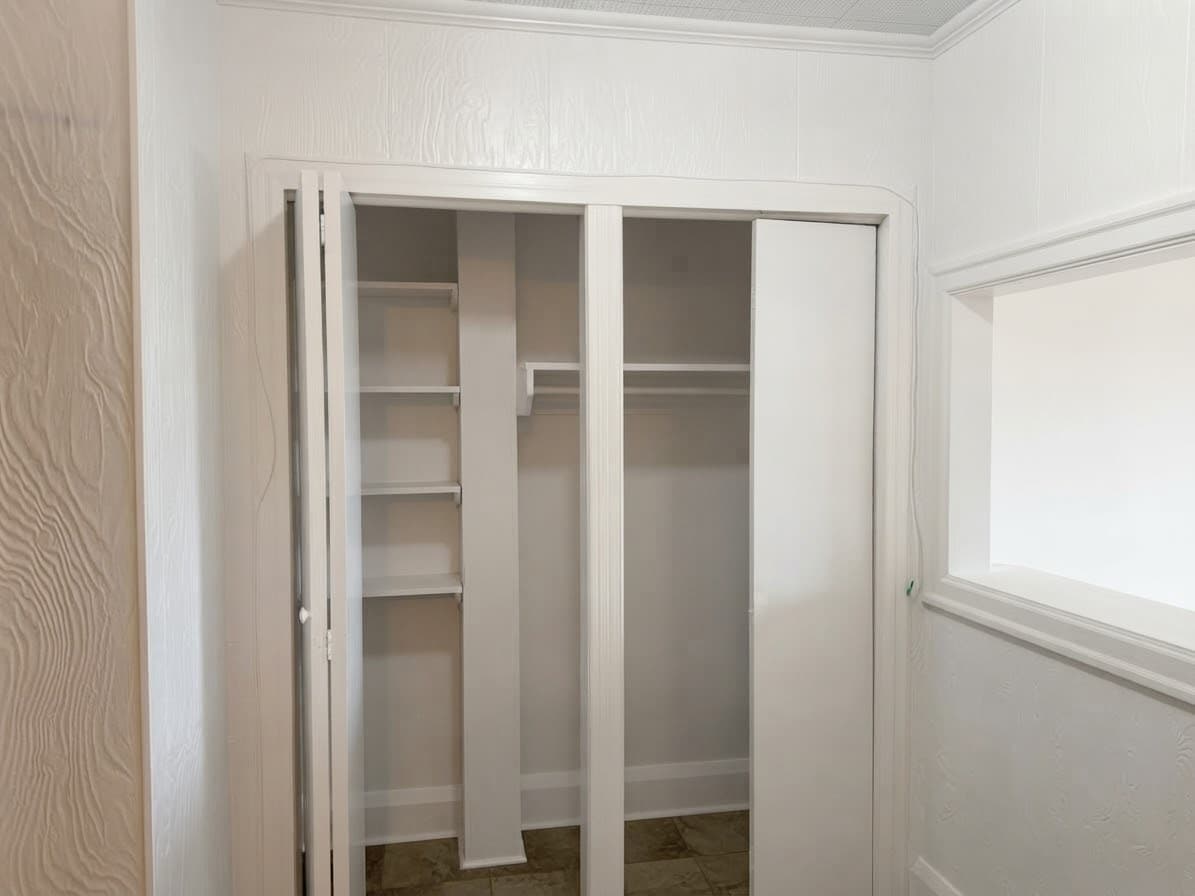 2903 Lakeshore Blvd W - 1 - Photo 17