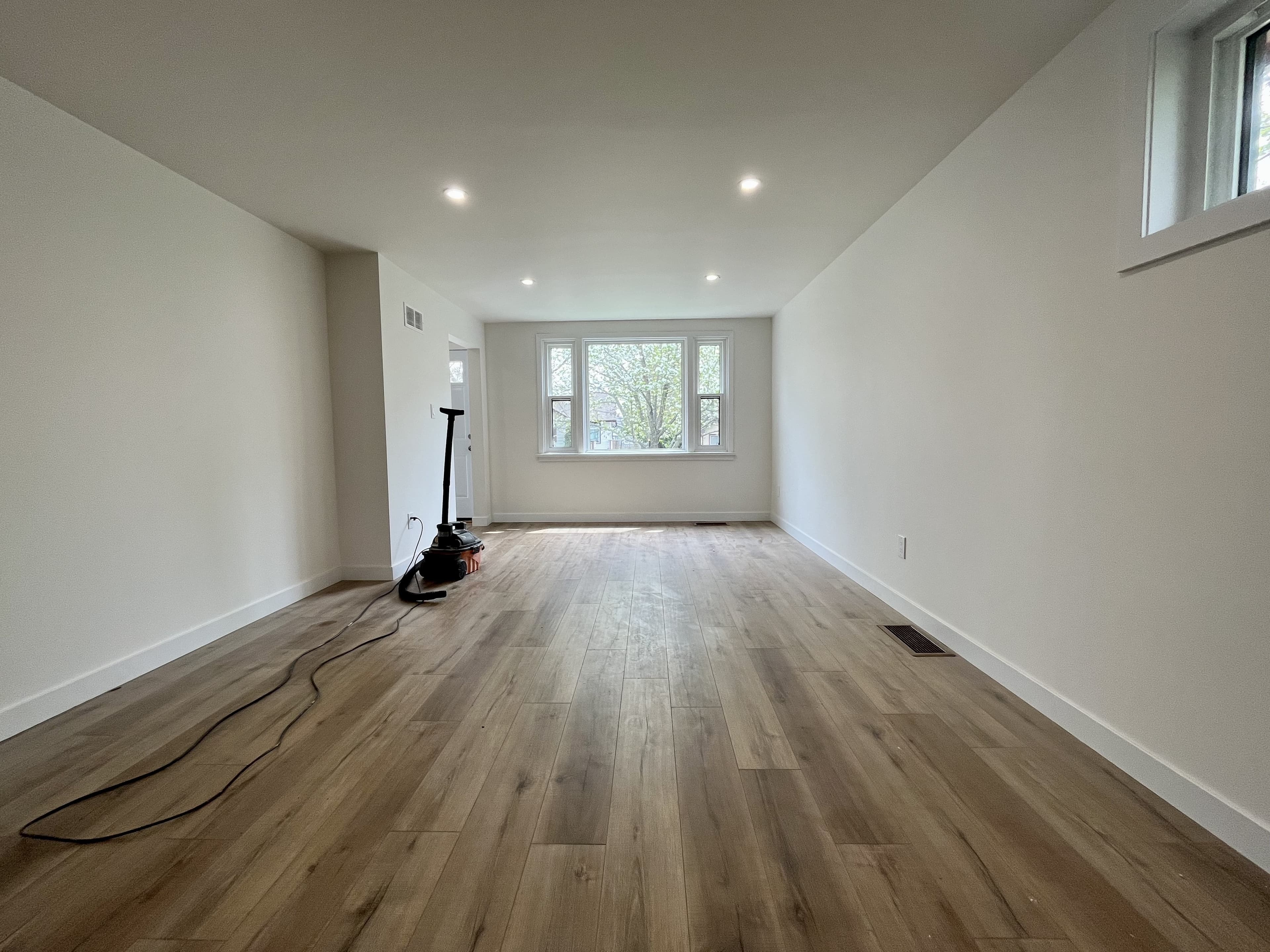 Main Floor - 34 Hodge St Thunder Bay ON P7B 4H1 - Photo 4