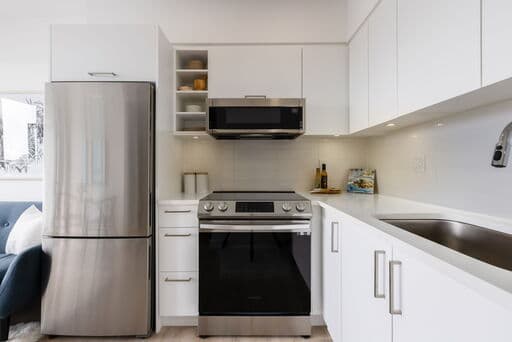 One53 - 1 Bed PROXY 399sf - Photo 10